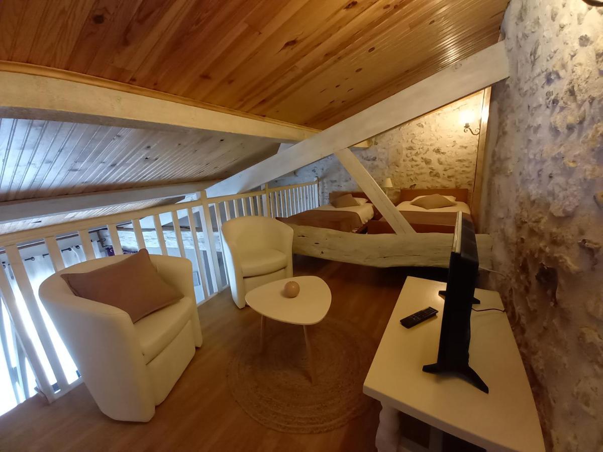 La Charentaise Ch D'Hotes ,Studio Chérac エクステリア 写真